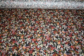 Augusta twillvævet viscose med små blomster