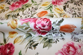 Bomuldsstof med romantisk blomsterprint