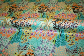 Bomuldsstof med botanisk print