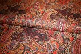 Uldblanding med paisley print
