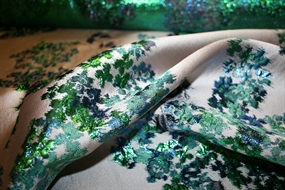 Jacquard med skinnende blomster