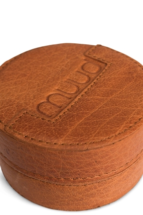 Magnetisk nåleetui i brunt læder