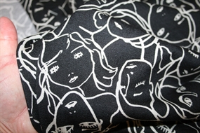 Viscose crepe jersey med ansigter