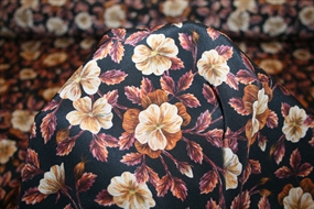 Liberty silke crepe de chine \'Embroidered Botanical\'