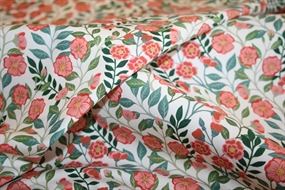 Liberty stof bomuldspoplin med små blomster \'Vigers\' Vine\'