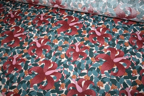 Liberty stof hør -og bomuldsblanding med bær og liljer