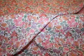 Blomstret Liberty stof \'Sandra Spring\'