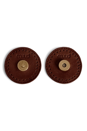 Muud magnetknap i brun læder