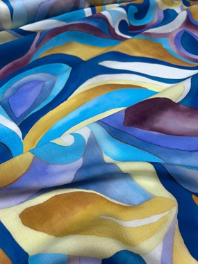 Silkestof med moderne print