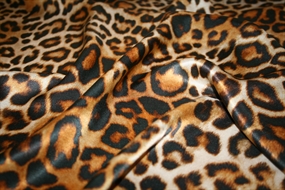 Leopard mønstret silke -og viscoseblanding