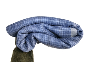 Stofrest 4,3 m. blå ternet uld