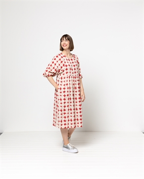 Symønster til kjole \'Hope Woven Dress\' fra StyleArc