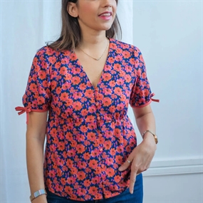 Snitmønster til bluse med pufærmer \'Florie\'