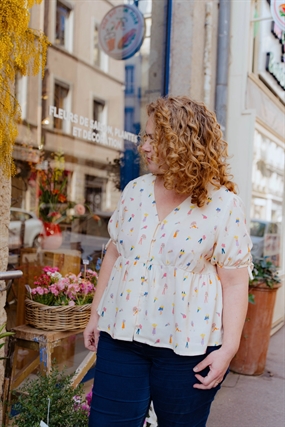 Snitmønster til bluse med pufærmer \'Florie\'