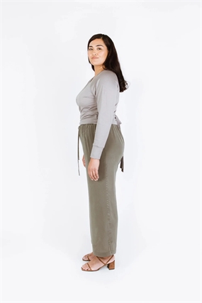 Symønster til shorts og bukser \'Tula\' fra Papercut Patterns