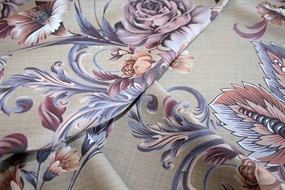 Eksklusiv uld stof med blomsterprint