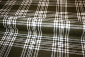 Grøn/hvid ternet uld stof