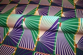 Vævet viskose stof med geometrisk print