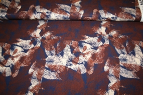 Twillvævet viskose med print i efterårsfarver