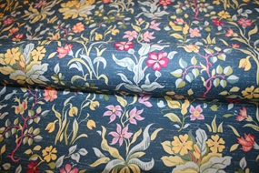 William Morris stof bomuld \'Flowers by May Navy\'