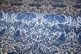 William Morris bomuld \'Brer Rabbit Blue\'