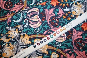 William Morris stof bomuld \'Golden Lily\'