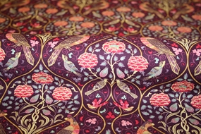 William Morris stof bomuld \'Seasons by May - Mulberry\'