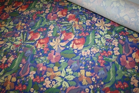 Blomstret bomuld stof \'Karen\'